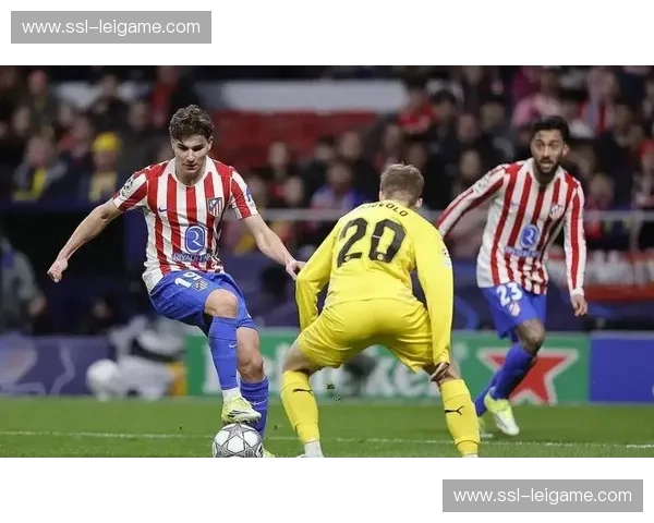 阿尔瓦雷斯终结14轮球荒 阿根廷前锋关键时刻展现价值