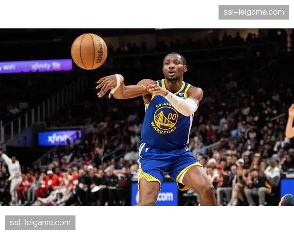 勇士库明加膝盖疼痛出战成疑 其冲击篮筐为球队提供的进攻多样性缺失